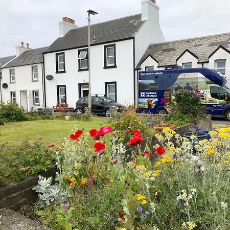 Orsay House Acomodação com café da manhã Portnahaven Exterior foto